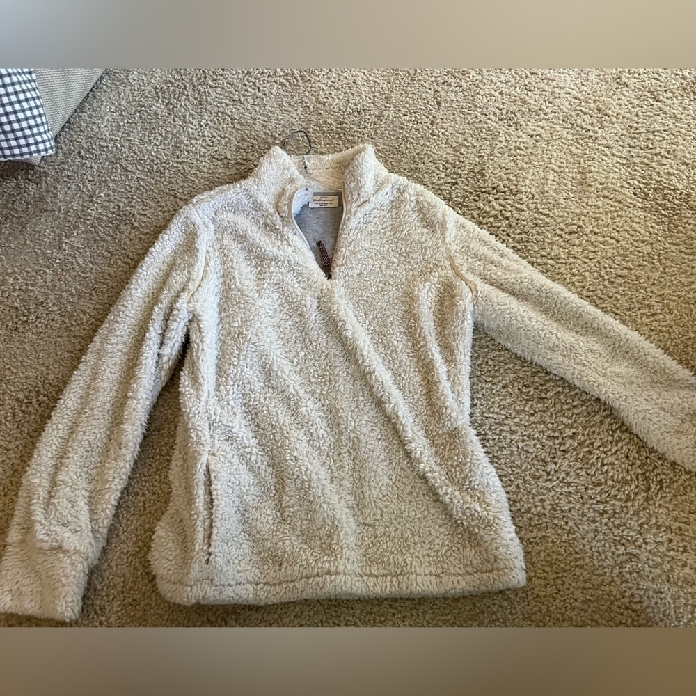 Weatherproof vintage fleece pullover size small, never worn